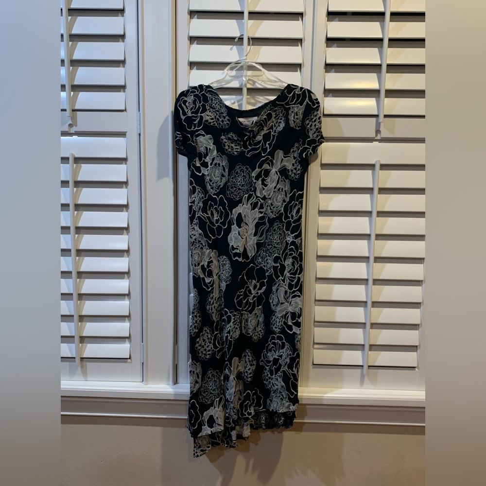 Donna Ricco cute flower pattern dress